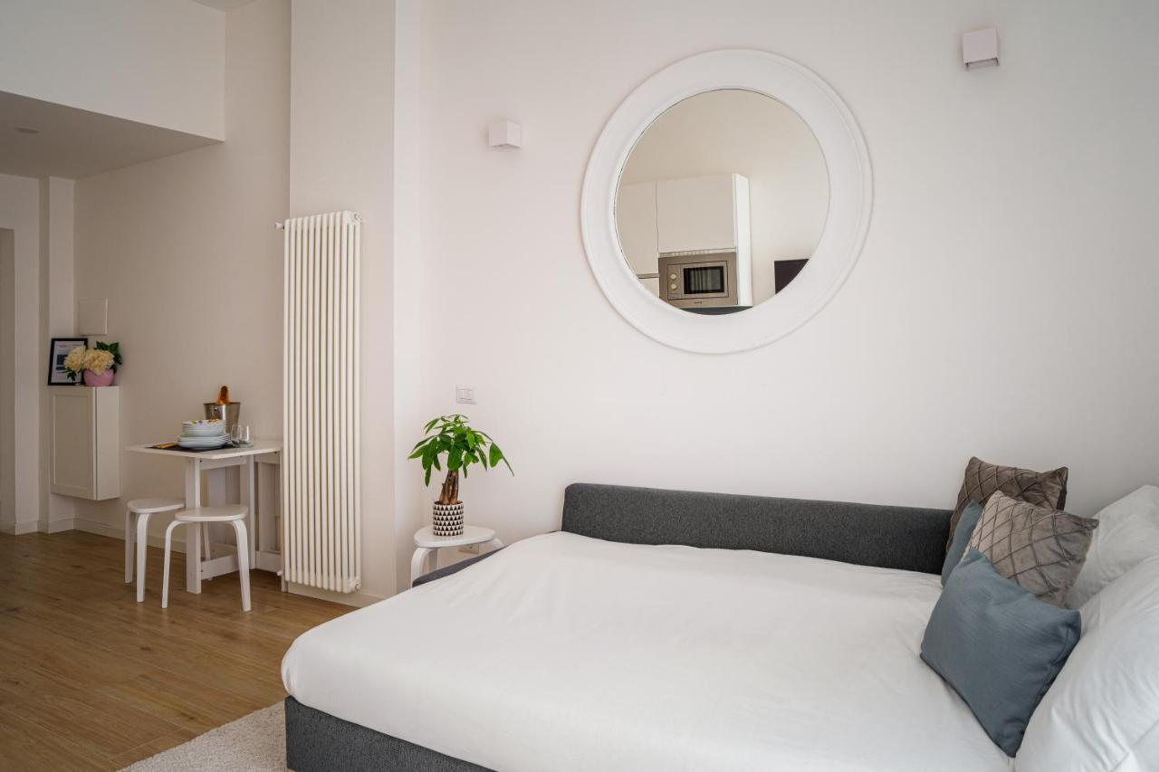 Апартаменты Accomodo Mib31 Bivano Centro Storico Милан Экстерьер фото
