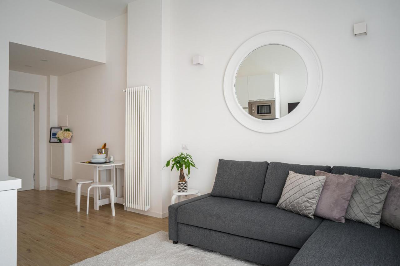 Апартаменты Accomodo Mib31 Bivano Centro Storico Милан Экстерьер фото